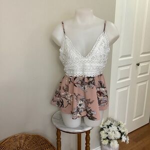 SHEIN EYELET Lace Open back top, Large